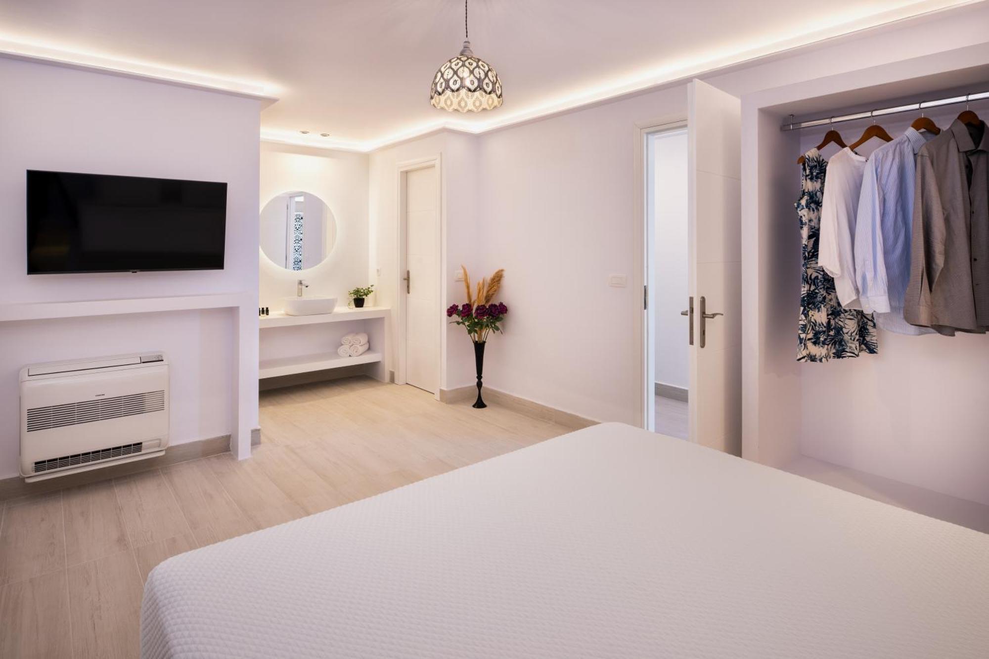 Palm Island Suites อิเมโรวิยอน ภายนอก รูปภาพ